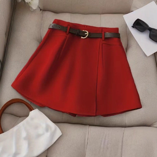 Short Rubis — Short Taille Haute Évasé avec Ceinture Cuir