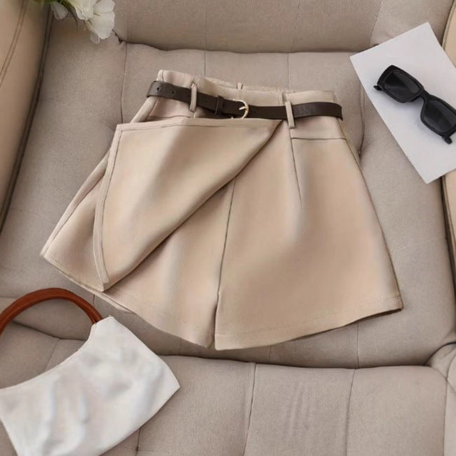 Short Rubis — Short Taille Haute Évasé avec Ceinture Cuir